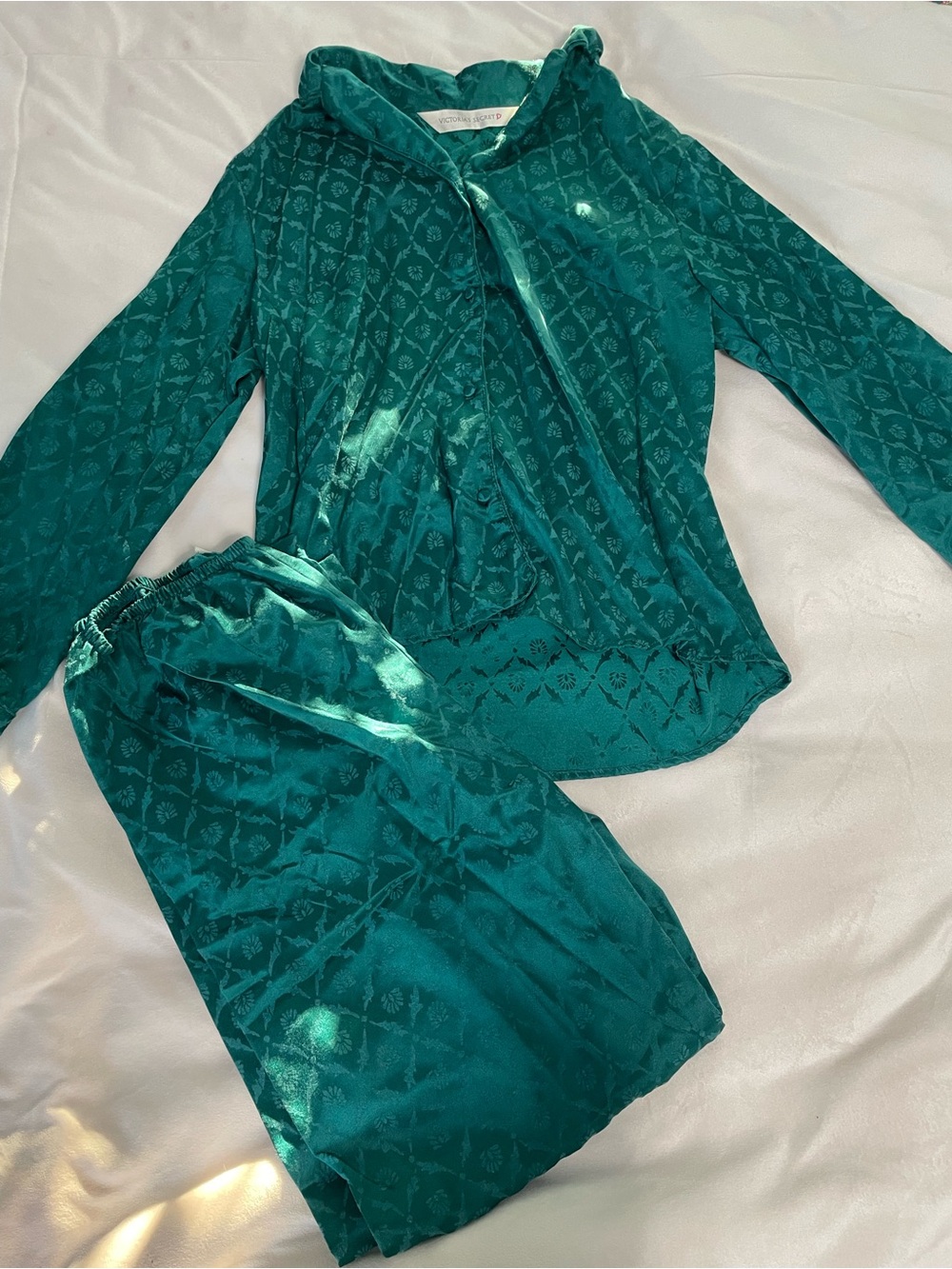 Victoria's Secret Teal Green Pajama Set